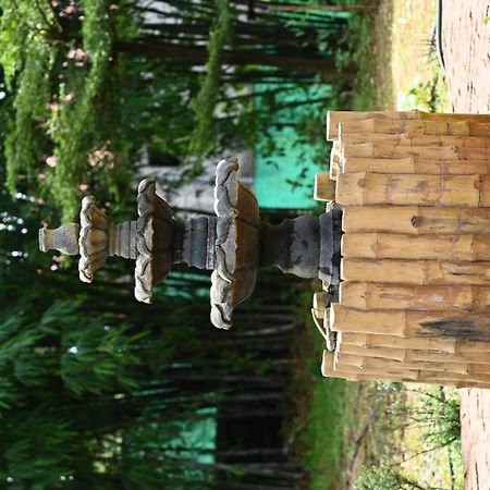 Bamboo And Bricks Resort Welhe Екстер'єр фото