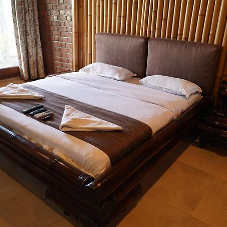 Bamboo And Bricks Resort Welhe Екстер'єр фото