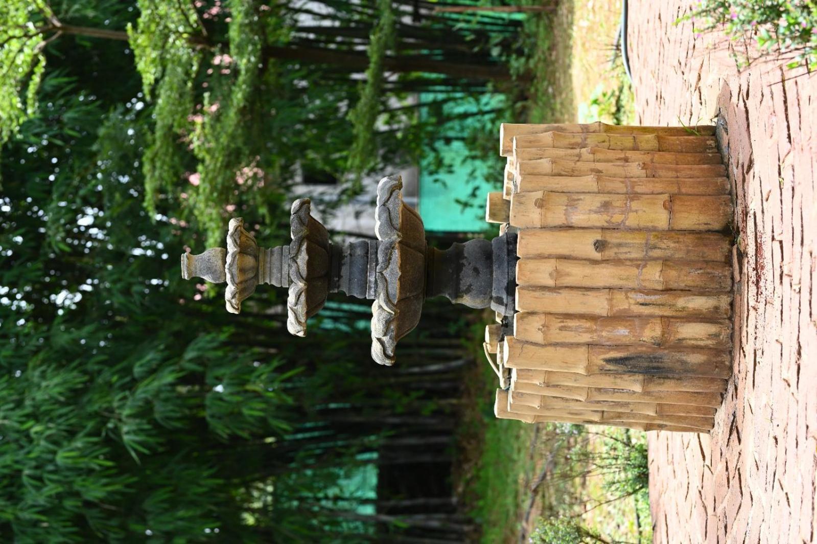 Bamboo And Bricks Resort Welhe Екстер'єр фото