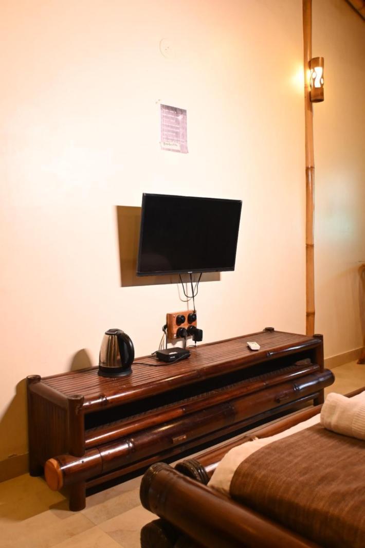 Bamboo And Bricks Resort Welhe Екстер'єр фото