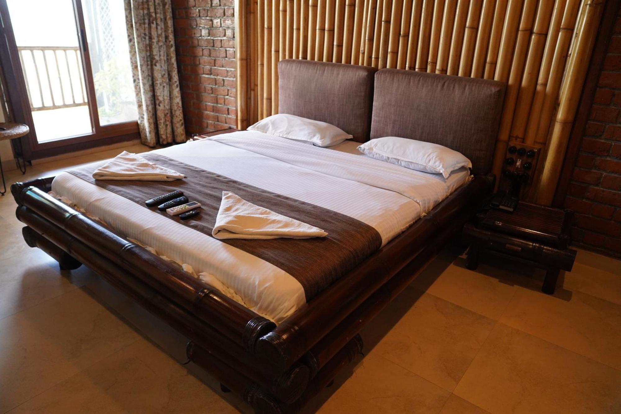 Bamboo And Bricks Resort Welhe Екстер'єр фото